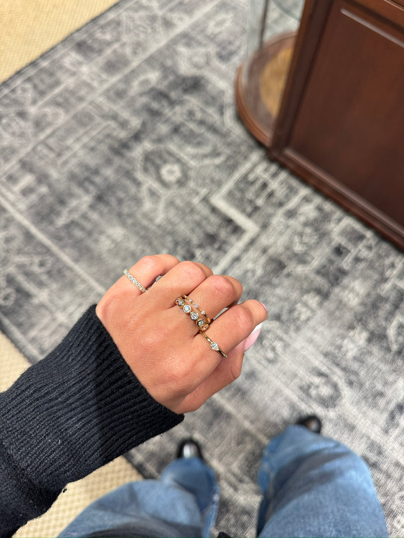 Pavè Pinky Ring