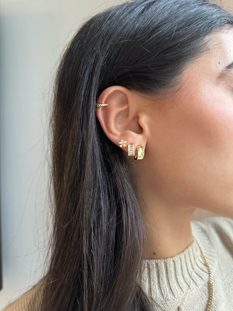 Tiny Crystal Open Stud